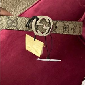 Kids Gucci belt size large 8-10 but runs small